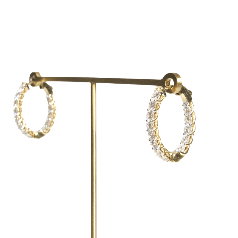 The Aura Infinite Hoops